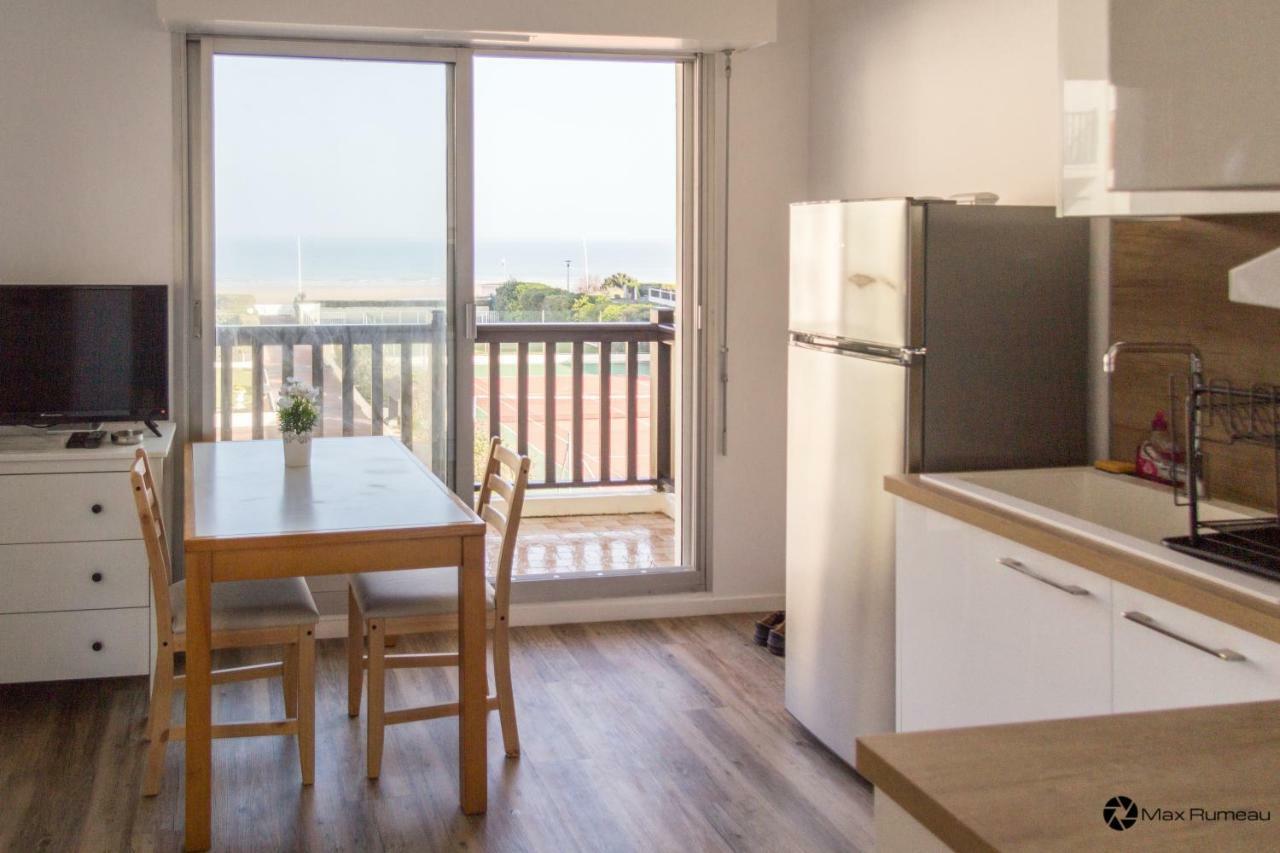 Studio Moderne Acces Plage, Piscine Et Tennis Cabourg Kültér fotó